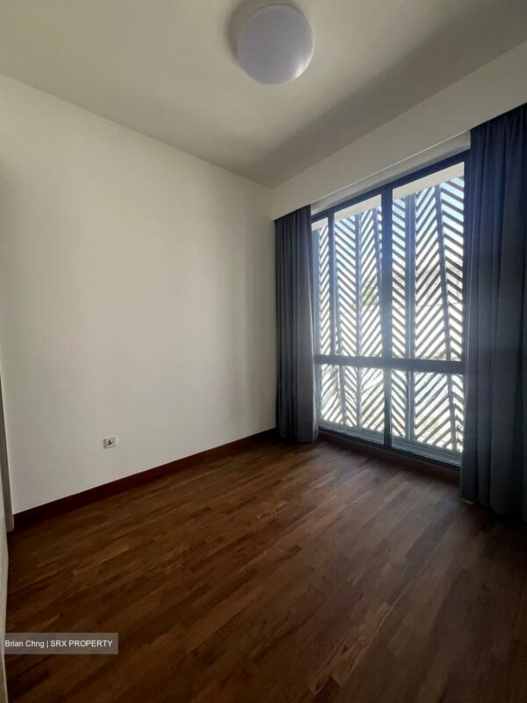 Sunrise Avenue (D28), Terrace #498538561